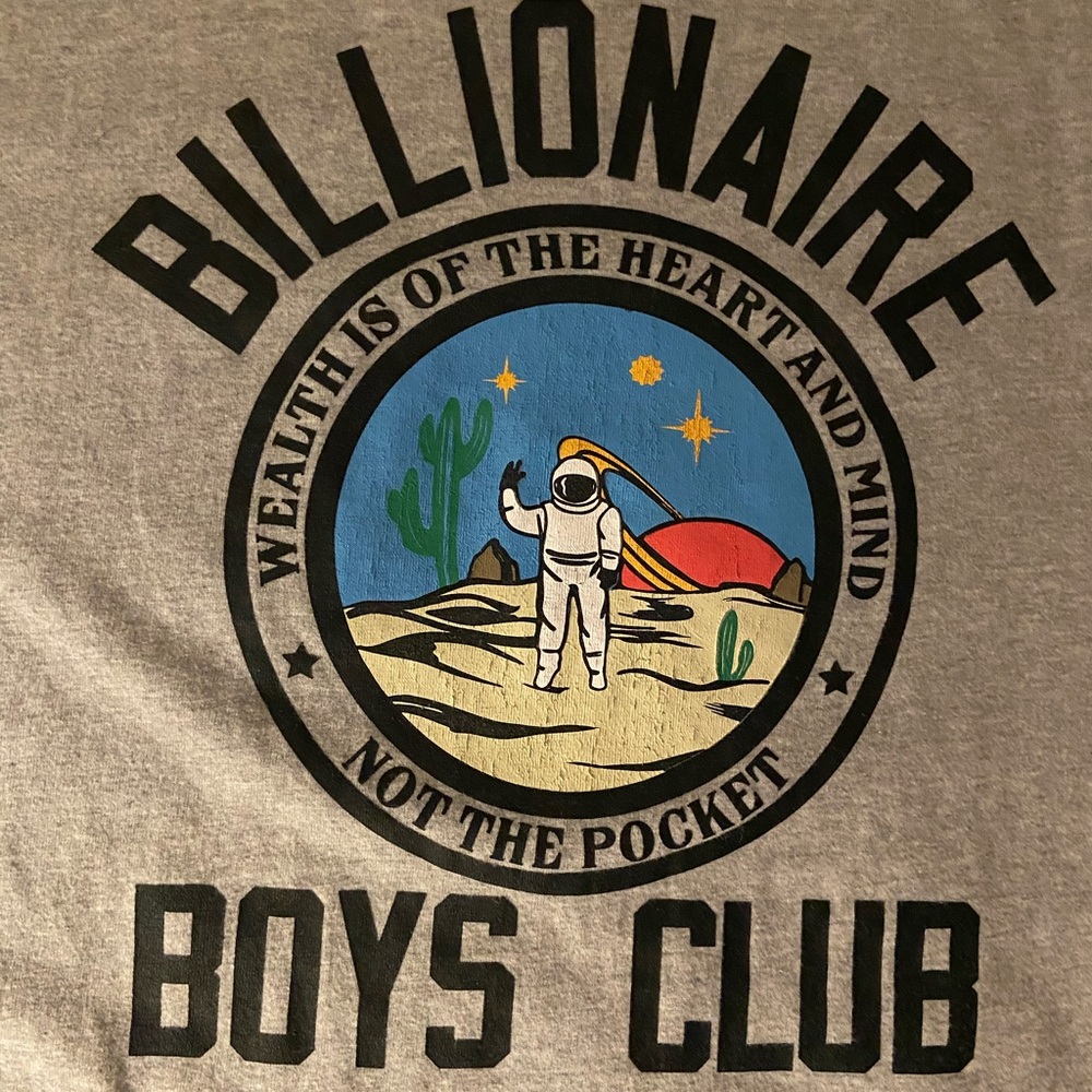 Gray graphic BBC t shirt front pocket